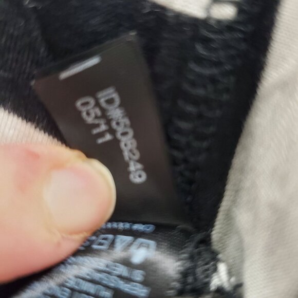 Express Women's Black & White Stripe Mix Print Cap Sleeve Rayon Knit Top Size S - Picture 5 of 6